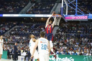 2º partido Final Liga ACB.Real Madrid 98-91 Kirolbet Baskonia (1-1)