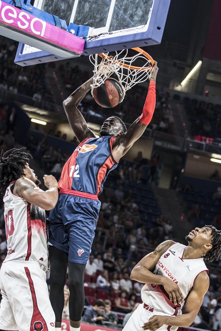 Liga ACB J1.Kirolbet Baskonia 99-76 Tecnyconta Zaragoza