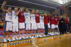 El Baskonia en la Supercopa. Granada 2005