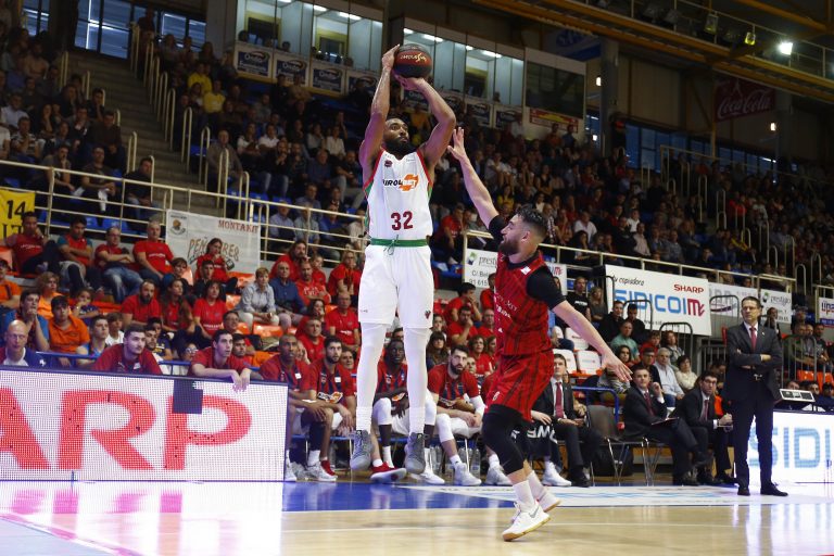 Darrun Hilliard, Jugador de la Jornada 4
