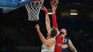 Highlights: KIROLBET Baskonia Vitoria Gasteiz 80-85 Olympiacos Piraeus