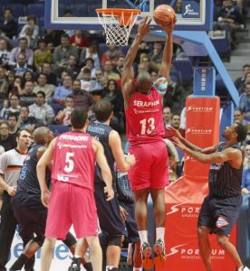 Liga ACB J8. Asefa Estudiantes 54 –74  Caja Laboral Baskonia