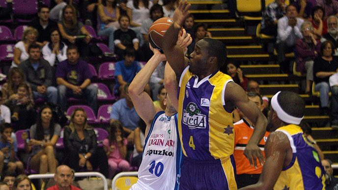 Previa Liga ACB J5. Blancos de Rueda Valladolid -Caja Laboral Baskonia.