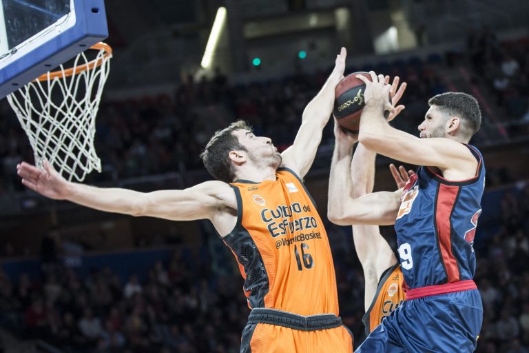 El Baskonia,nuevo líder de la Liga ACB establece el récord de 18 cuartos ganados en la historia de la competición