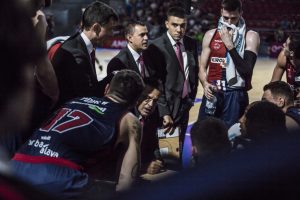 El videoblog de Sergio Vegas: Pedro Martínez destituido, vuelve Velimir Perasovic.Primeras impresiones.