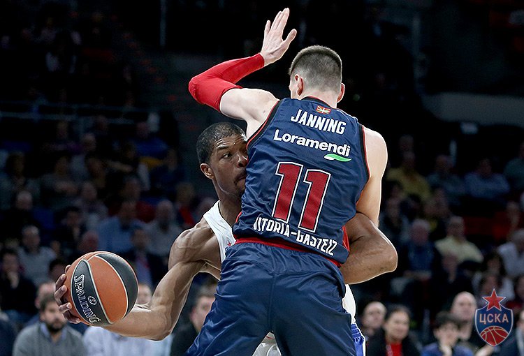 La Tertulia Dobles Figuras de Cope Vitoria.Miércoles 12/12/18