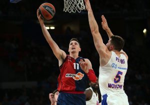 Matt Janning 6 semanas de baja por microrrotura de la fascia plantar.