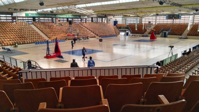 El pabellón de Mendizorroza cumple 50 años en plena segunda juventud