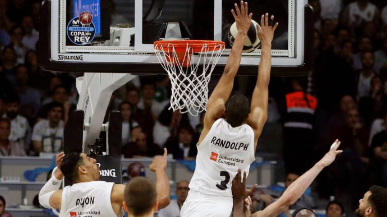 El videoblog de Sergio Vegas.Barcelona-Real Madrid:Una final de la Copa del Rey marcada por los árbitros.