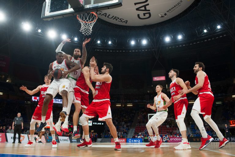 La Tertulia Dobles Figuras de Cope Vitoria.Miércoles 08/05/19