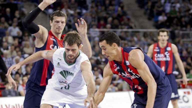 Liga ACB J25. Caja Laboral Baskonia 90-68 Unicaja de Málaga