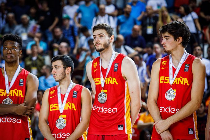 Miguel González, plata con España en el Europeo U-20