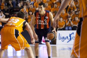 Liga ACB J33 MadCroc Fuenlabrada 87–92 Caja Laboral Baskonia