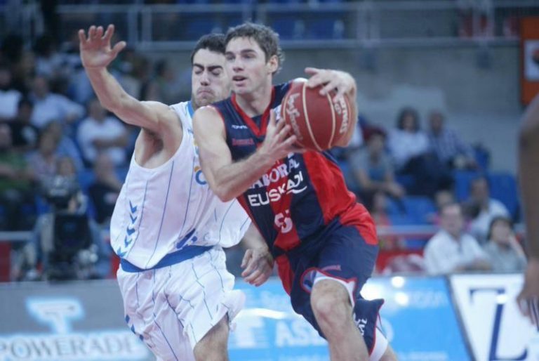 Liga ACB J2. Caja Laboral Baskonia 90-70 Cajasol de Sevilla