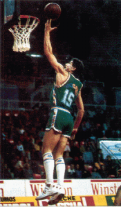 Alberto Ortega, un histórico del Baskonia