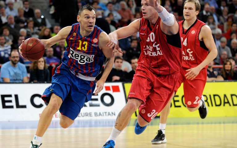 Foto:fcbarcelona.com Sarunas Jasikevicius ante la defensa de Lampe el 24/01/13