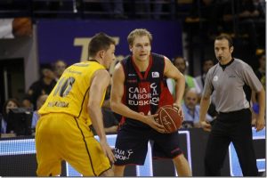 Lunes 15 de octubre de 2012 –La Tertulia Entre Cuartos-