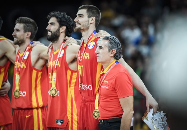 SergioBasket_vlogs.Selección española de baloncesto.12 convocados para Tokio 2020.¿Nikola Mirotic o Serge Ibaka?