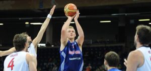 Mainoldi lesionado para las próximas seis semanas. Daniel Clark ocupará su lugar