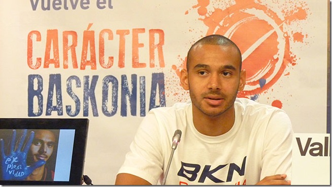 Hanga continuará dos meses más de baja-