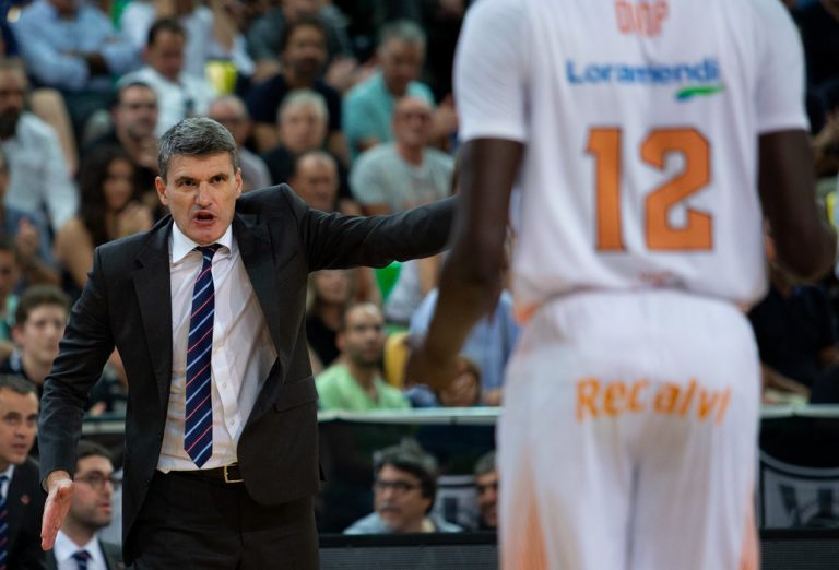 La Tertulia Dobles Figuras de Cope Vitoria 16/10/19