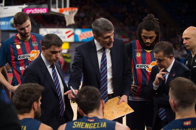 SergioBasket_vlogs. Baskonia y ¿Perasovic? Jaume Ponsarnau y Álex Mumbrú y el futuro de Xavi Pascual en 100% ACB.