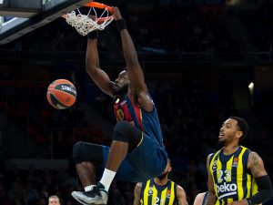 Euroliga J18.Kirolbet Baskonia 65-79 Fenerbahçe