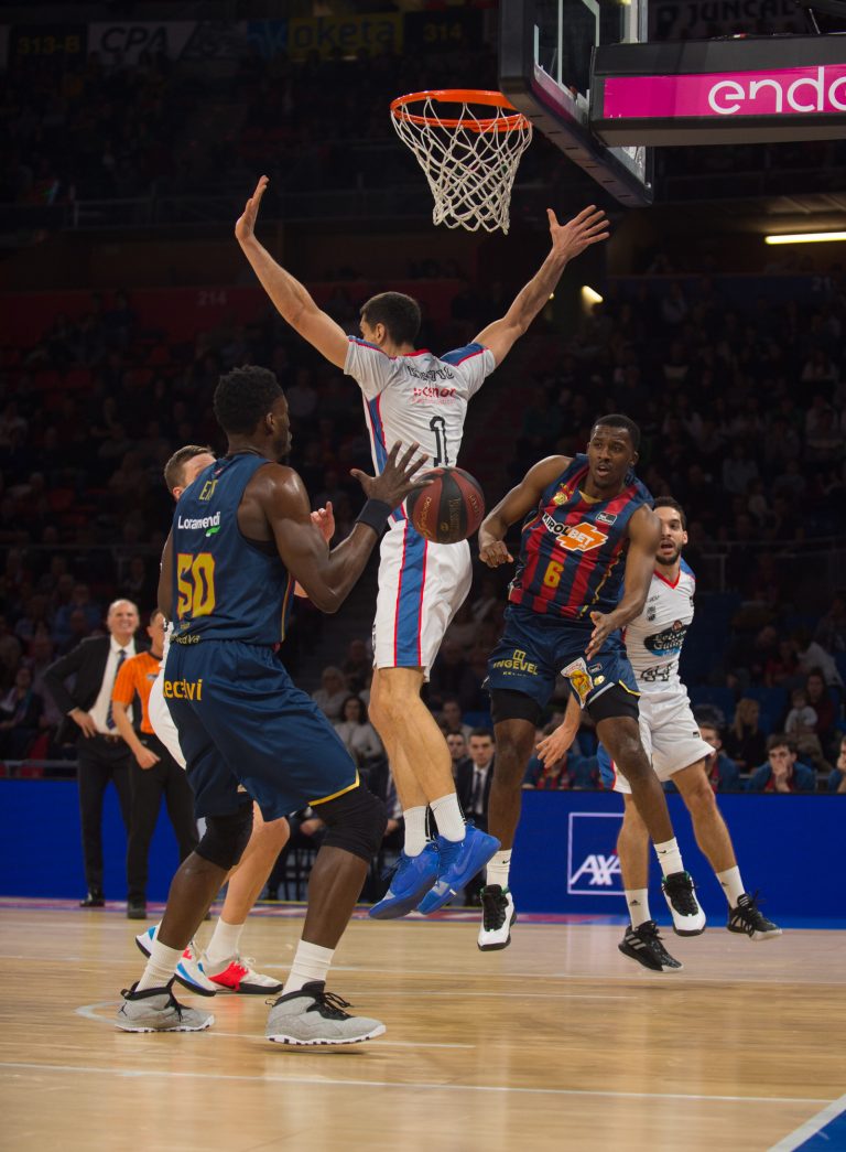 Liga ACB J21.Kirolbet Baskonia 83-69 Monbus Obradoiro