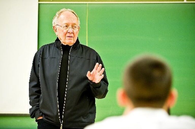 Herb Brown,entrenador del Baskonia y dos veces campeón de la NBA con los Chicago Bulls de Michael Jordan