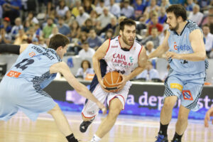 Playoffs Liga ACB. 4ºde Final J2. Asefa Estudiantes 83-85 Caja Laboral Baskonia