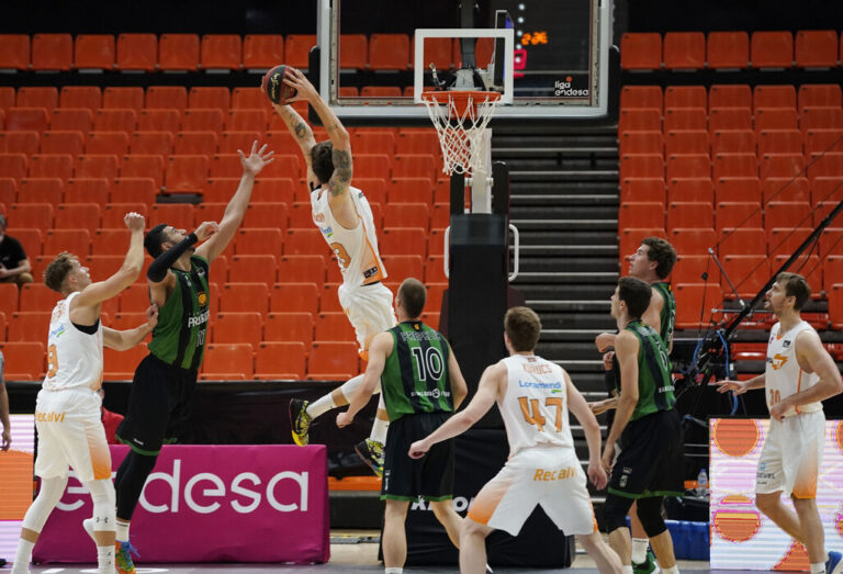 Fase Final Liga ACB J5. Joventut 76-74 Kirolbet Baskonia