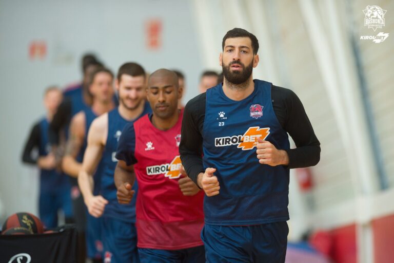 La Tertulia Dobles Figuras de Cope Vitoria.Miércoles 03/06/20