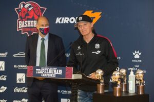 Dusko Ivanovic renueva por una temporada