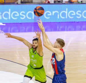 Liga ACB J2.Urbas Fuenlabrada 73-89 TD Systems Baskonia