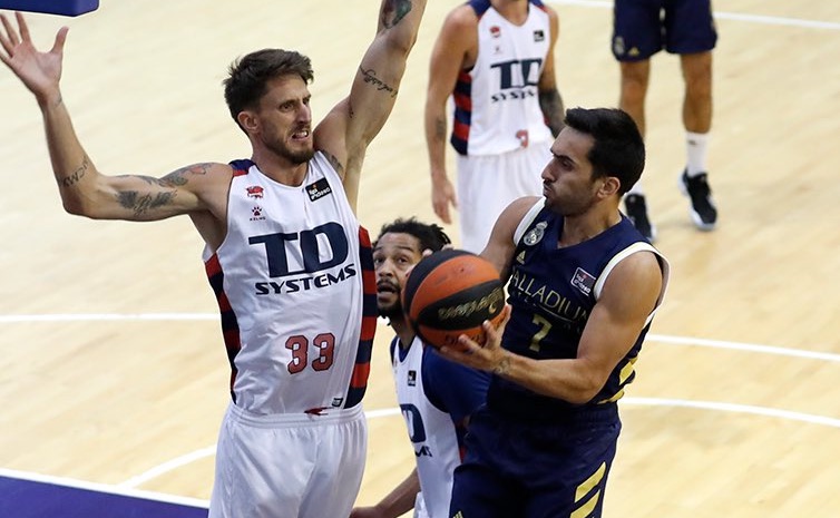 Pretemporada: Real Madrid 88-73 TD Systems Baskonia