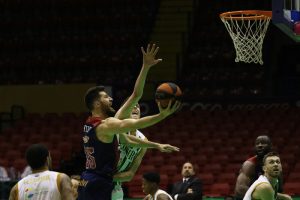 Alec Peters registra su mejor valoración en la Liga ACB