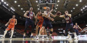 Liga ACB J21. Valencia Basket 83–61 TD Systems Baskonia