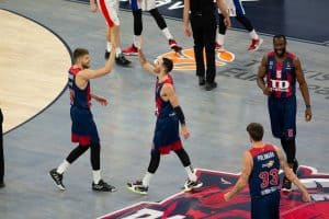 TD Systems Baskonia – CSKA Highlights