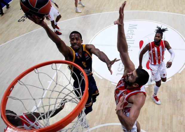 McCollum en la última victoria de Khimki en Belgrado.