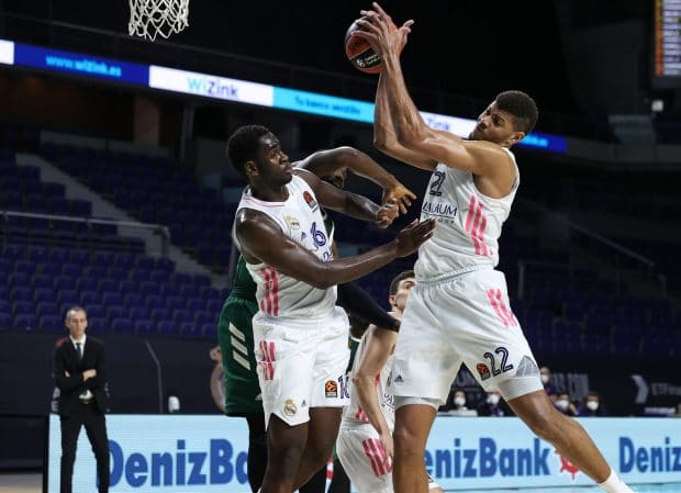 Walter Tavares ante Panathinaikos