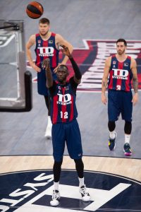 Récords estadísticos para Henry, Sedekerskis y Polonara en Liga ACB