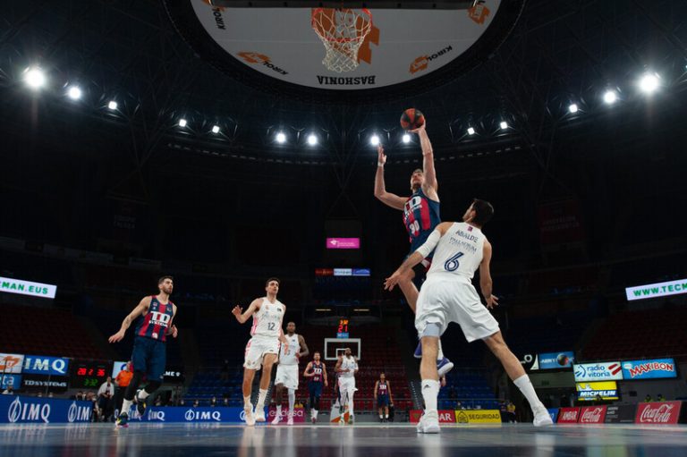 Liga ACB J26. TD Systems Baskonia 74-85 Real Madrid