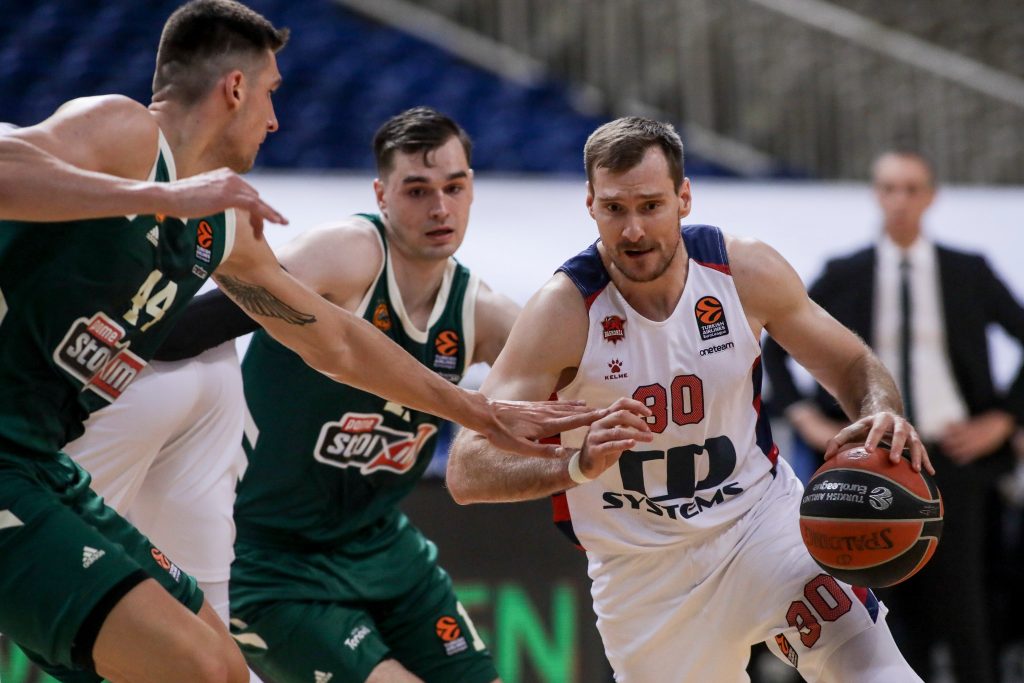 Dragic ofreció su mejor versión en Atenas