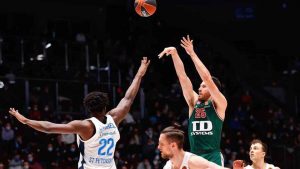 El Baskonia registró en San Petersburgo el récord de la mayor remontada en un partido de Euroliga