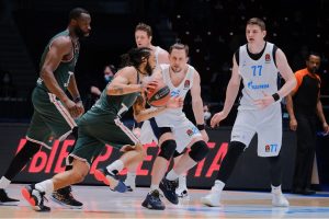 Euroliga J30. Zenit 75–79 TD Systems Baskonia