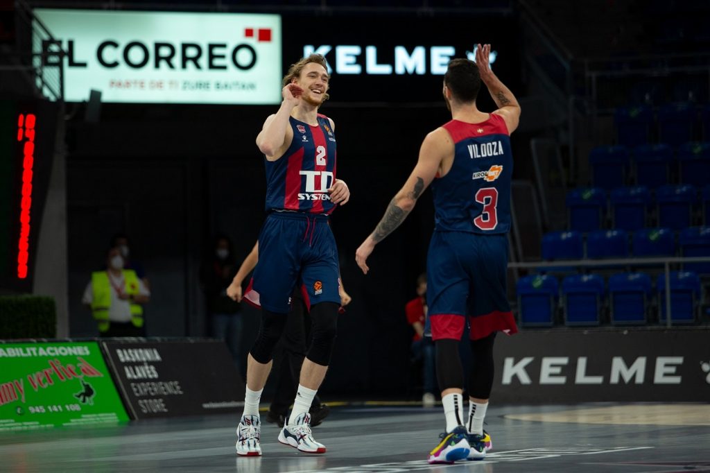 Foto: ACBPhoto. Raiste la pasada temporada celebra una acción Luca Vildoza. Foto: ACBPhoto. Raiste la pasada temporada celebra una acción Luca Vildoza.