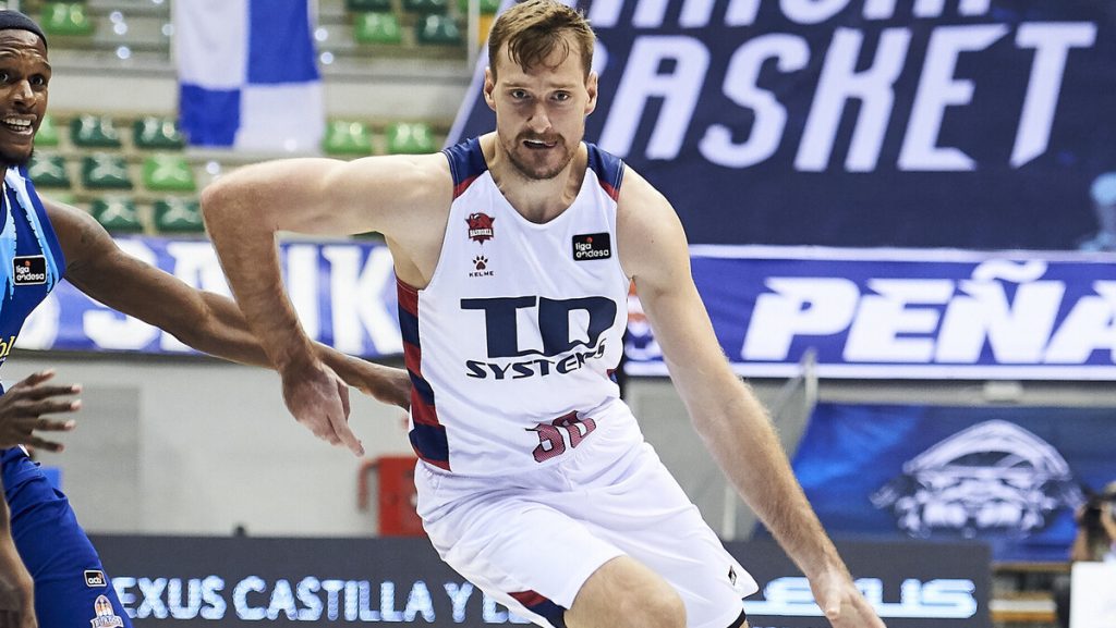 Zoran Dragic ante San Pablo Burgos