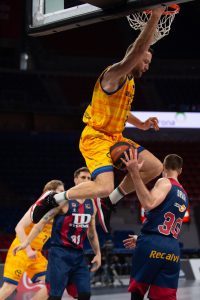Matt Costello primer fichaje del Baskonia 21/22
