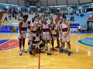 Final Torneo Ciudad de Cagliari. Saski Baskonia 84-72 Dinamo Sassari