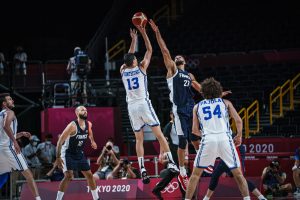 Simone Fontecchio finaliza su participación olímpica con 23 puntos ante Francia